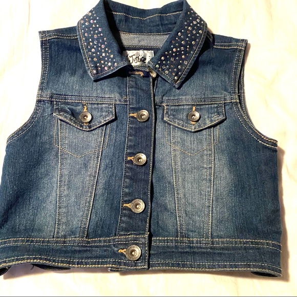 Justice Girl’s Denim Vest with Bling on Collar - Picture 5 of 8